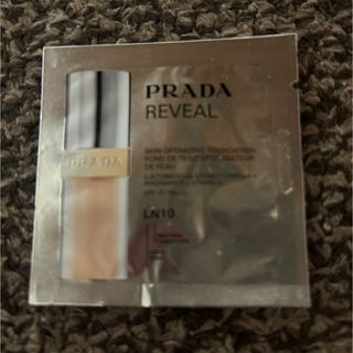 プラダ(PRADA)のPRADA beauty ファンデーション　サンプル(ファンデーション)